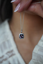 Cargar imagen en el visor de la galería, Collar Espinela
