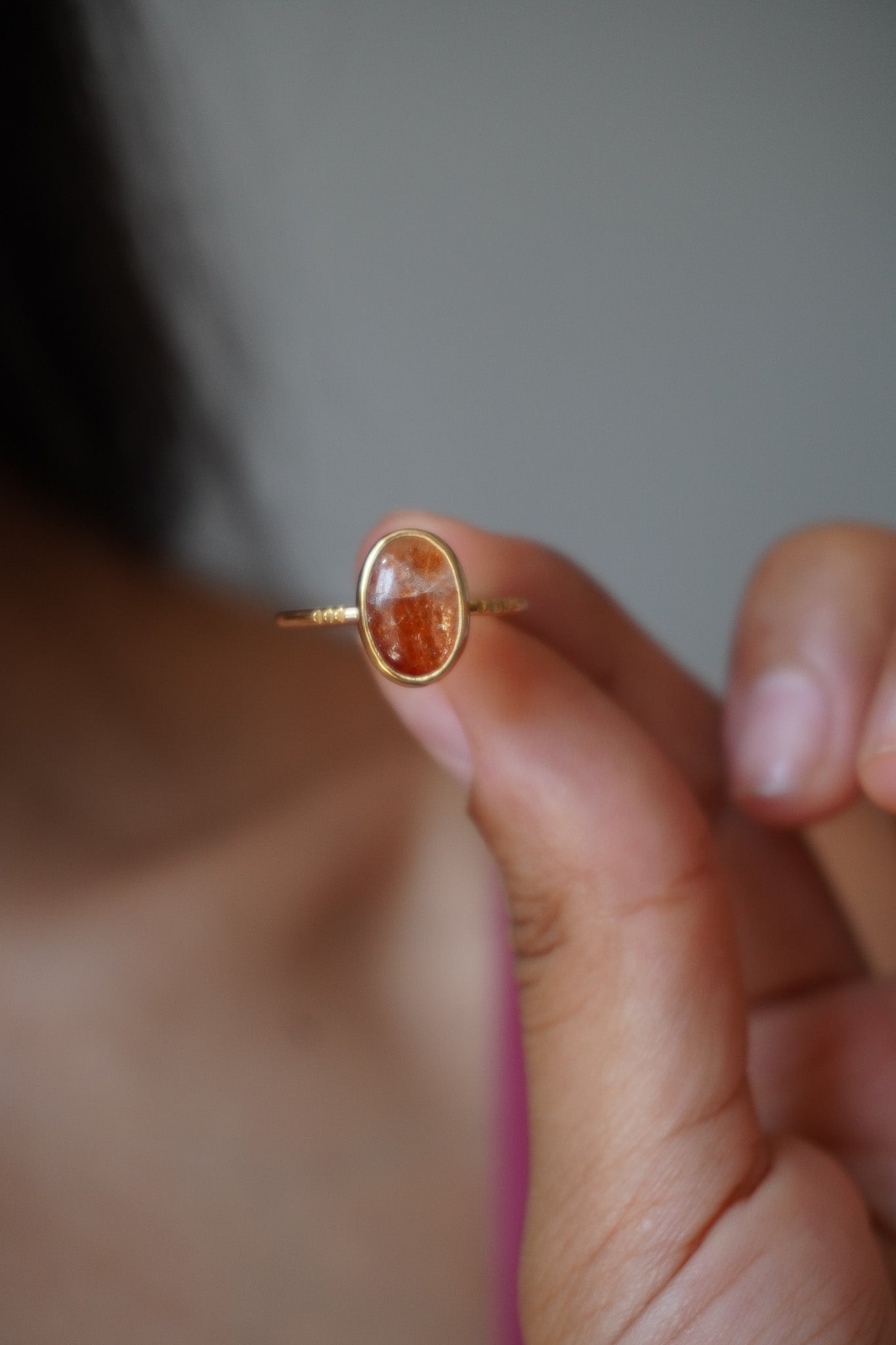 Anillo sunstone TALLA 16 (baño de oro 24k)