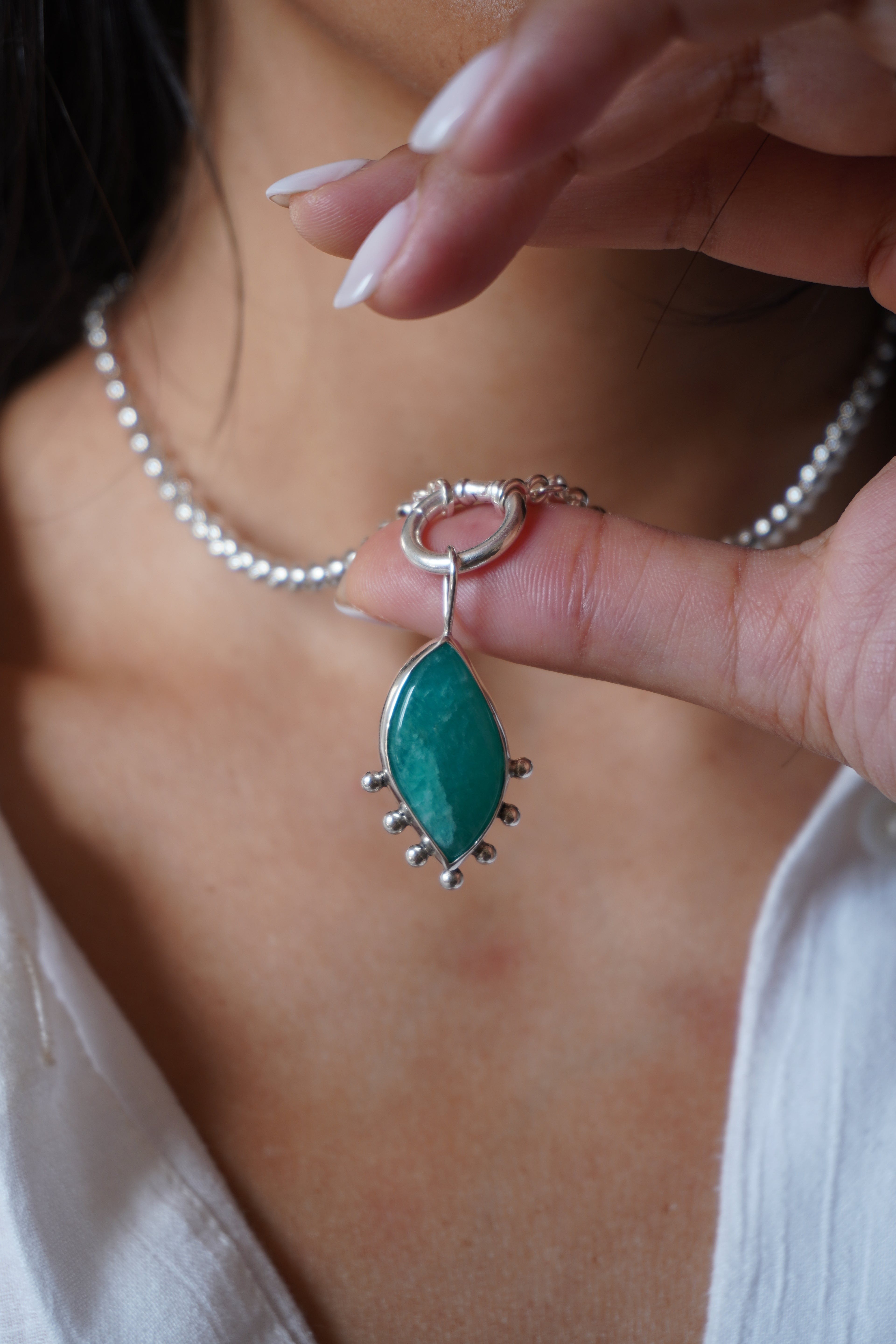 Collar marea amazonita