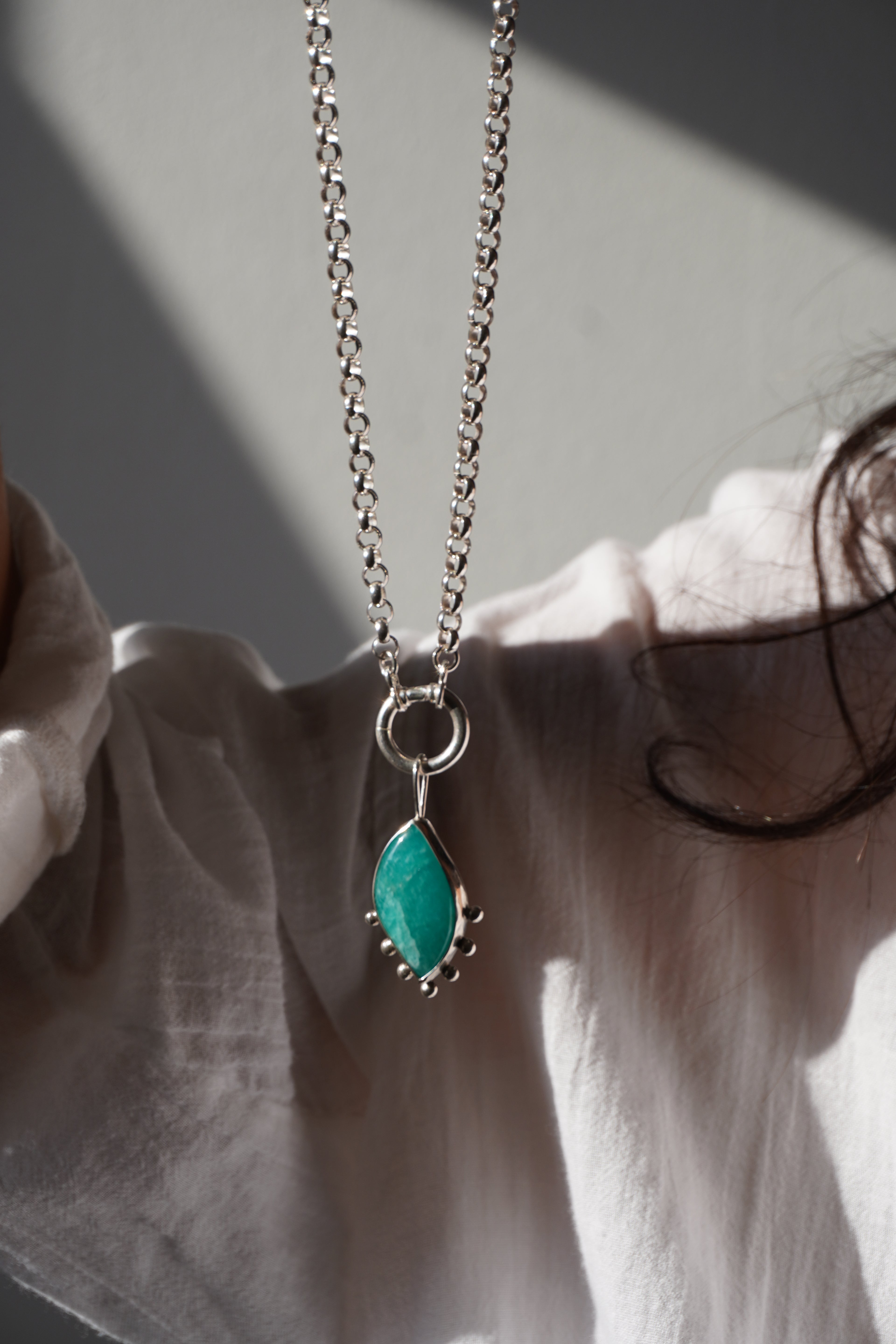 Collar marea amazonita