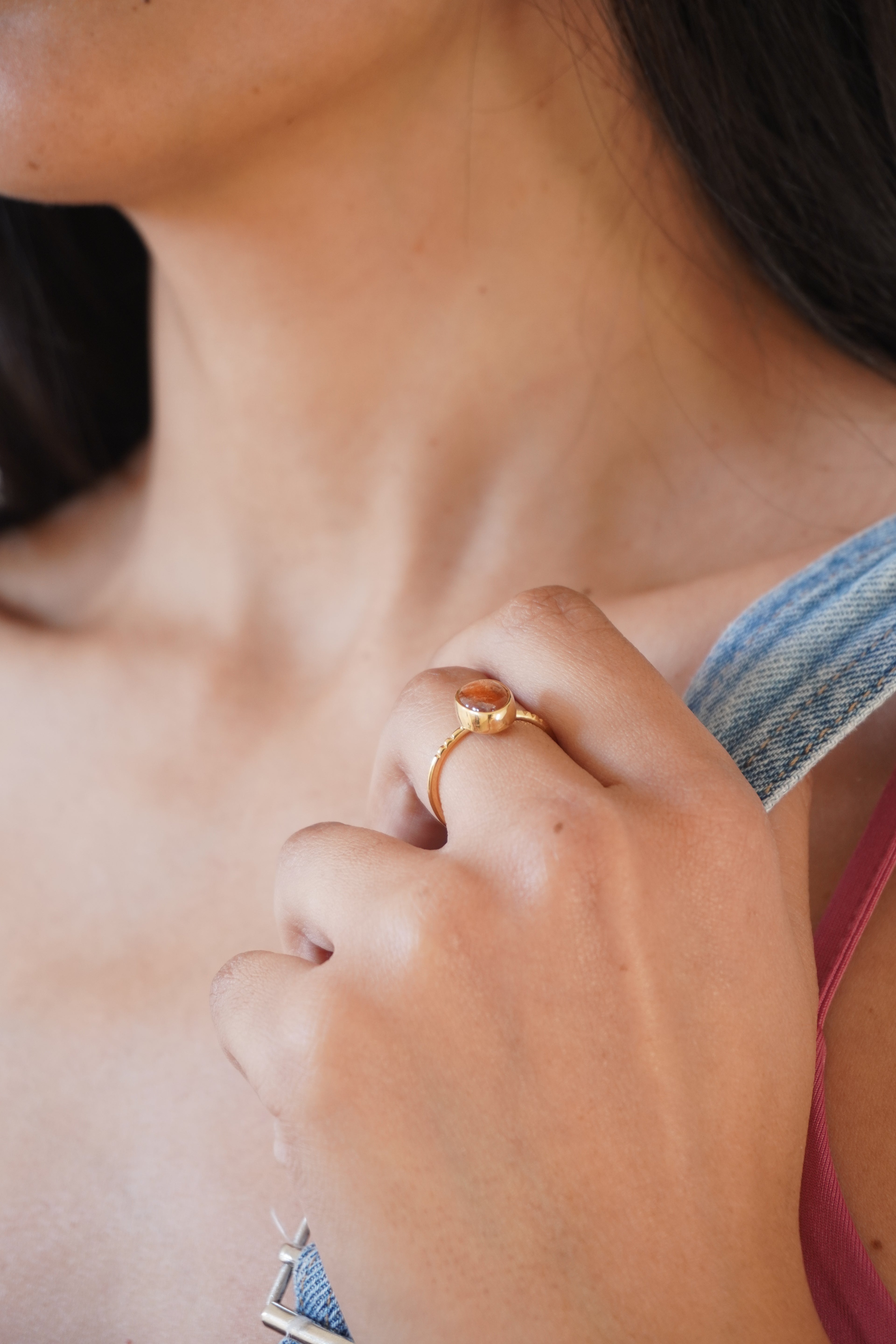 Anillo sunstone TALLA 16 (baño de oro 24k)