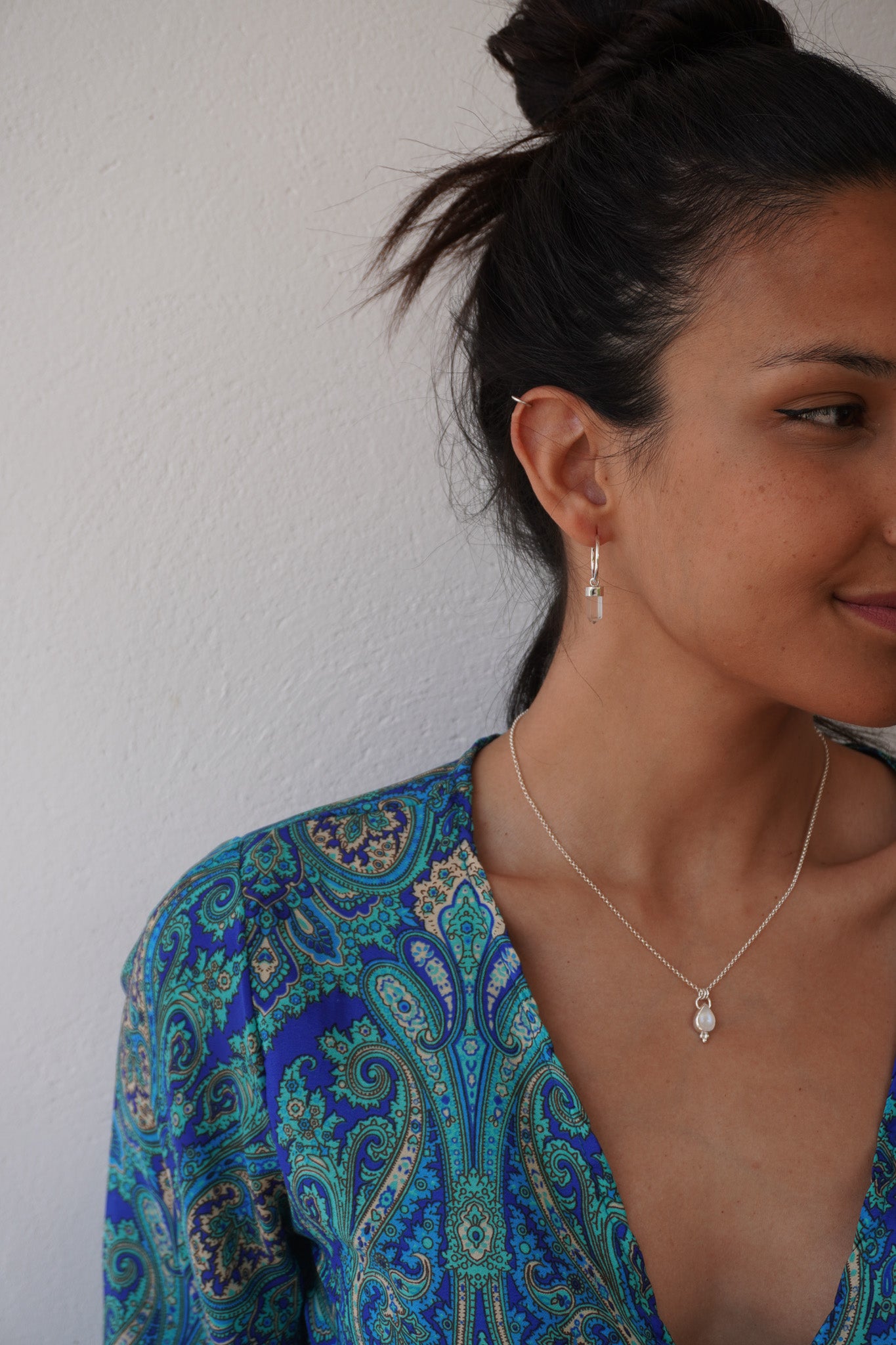 ✨Aros mini puntas cuarzo cristal