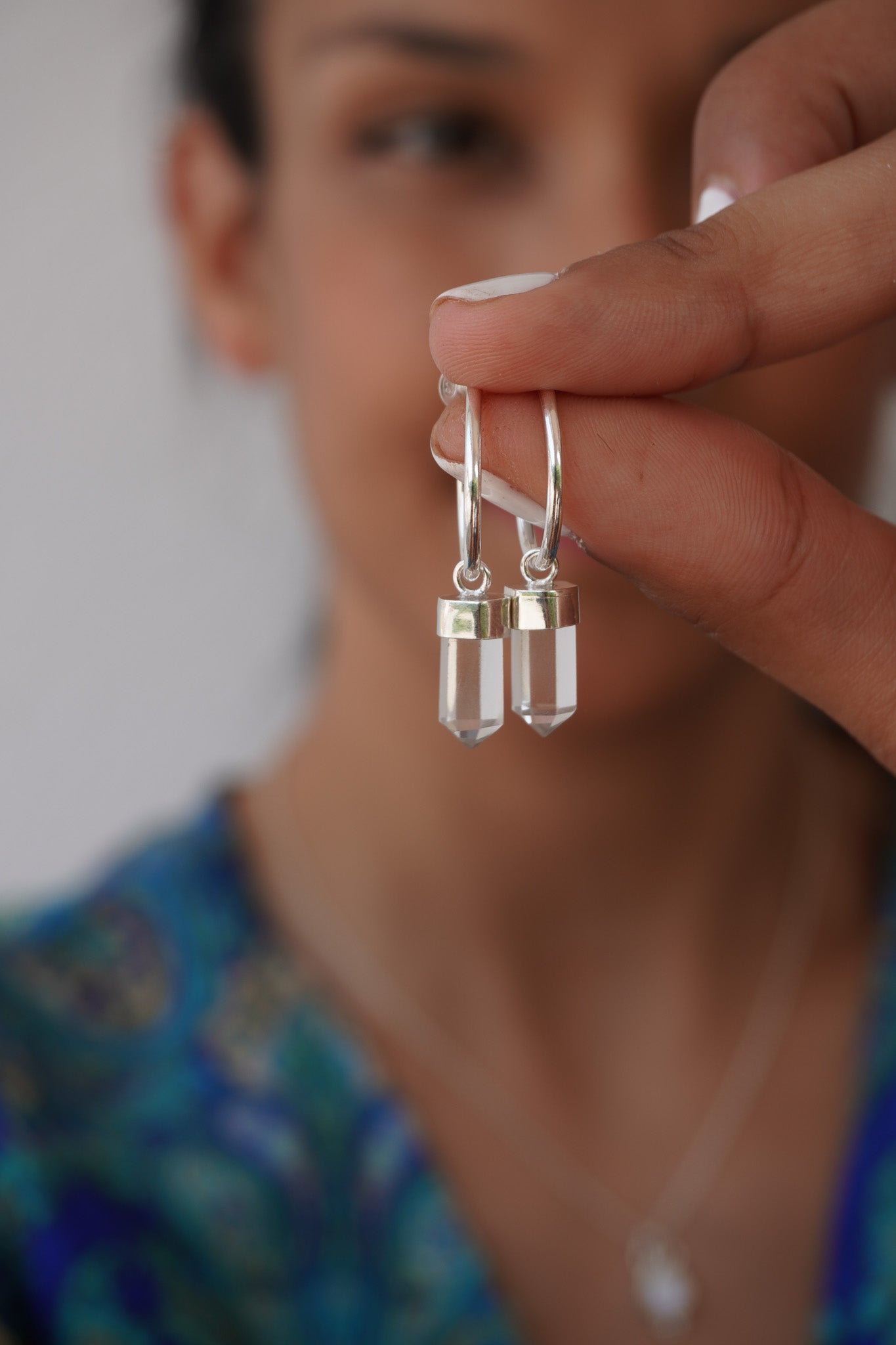 ✨Aros mini puntas cuarzo cristal