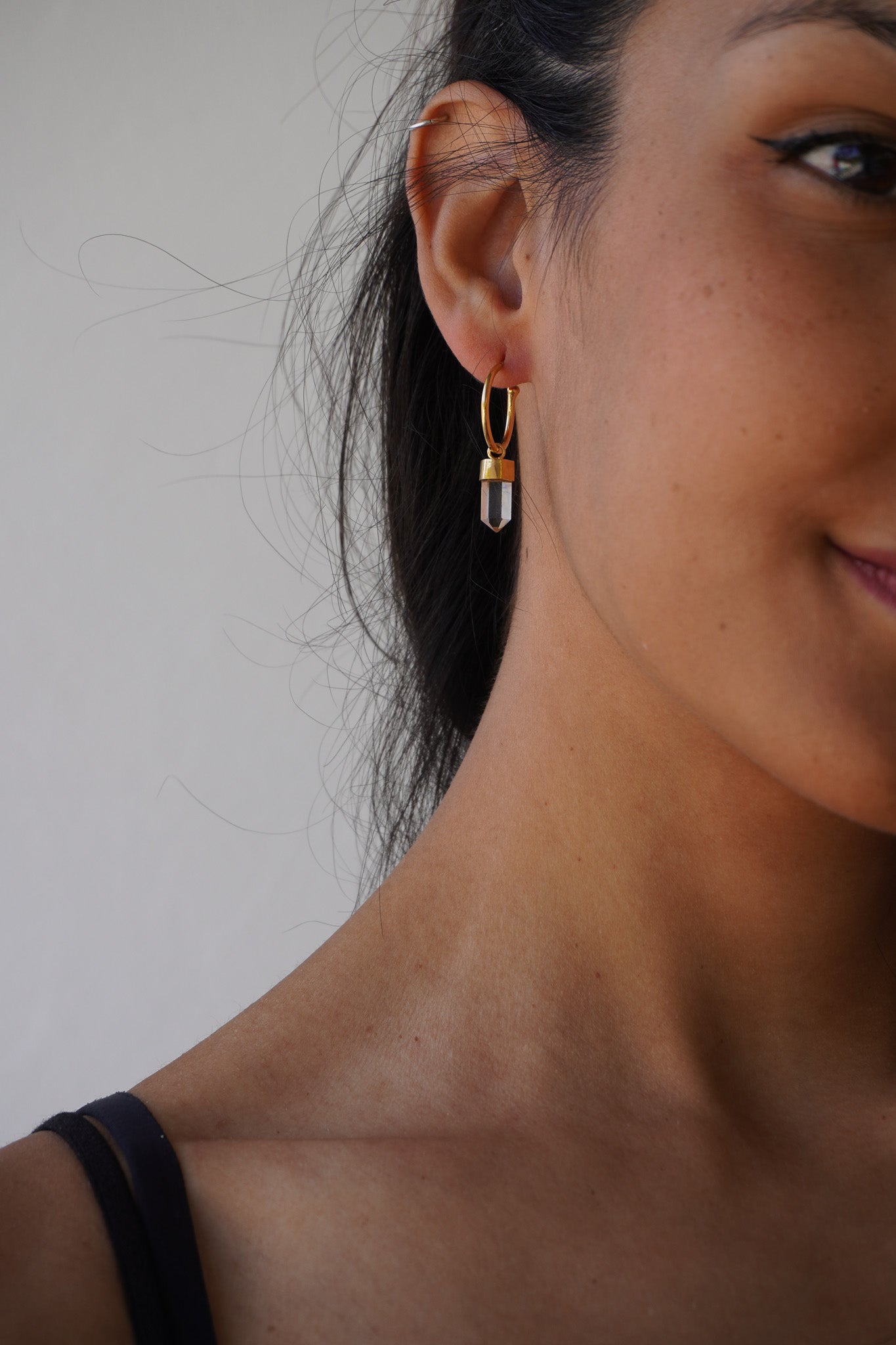 ✨Aros mini puntas cuarzo cristal