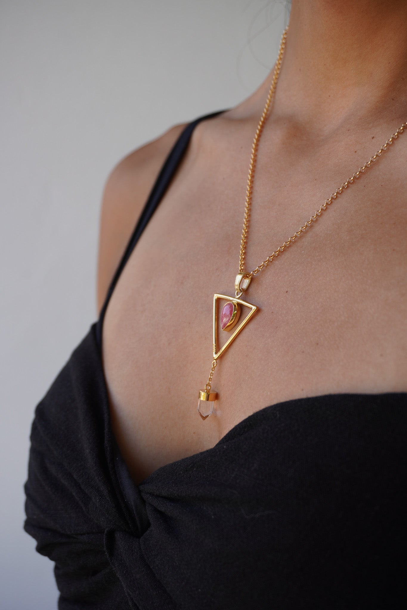 Colgante amuleto diosa✨