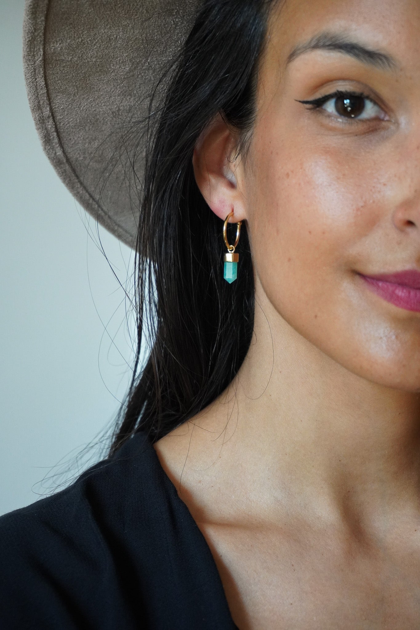 ✨Aros mini puntas amazonita