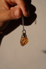 Cargar imagen en el visor de la galería, 🌞 COLLAR CITRINO EN BRUTO
