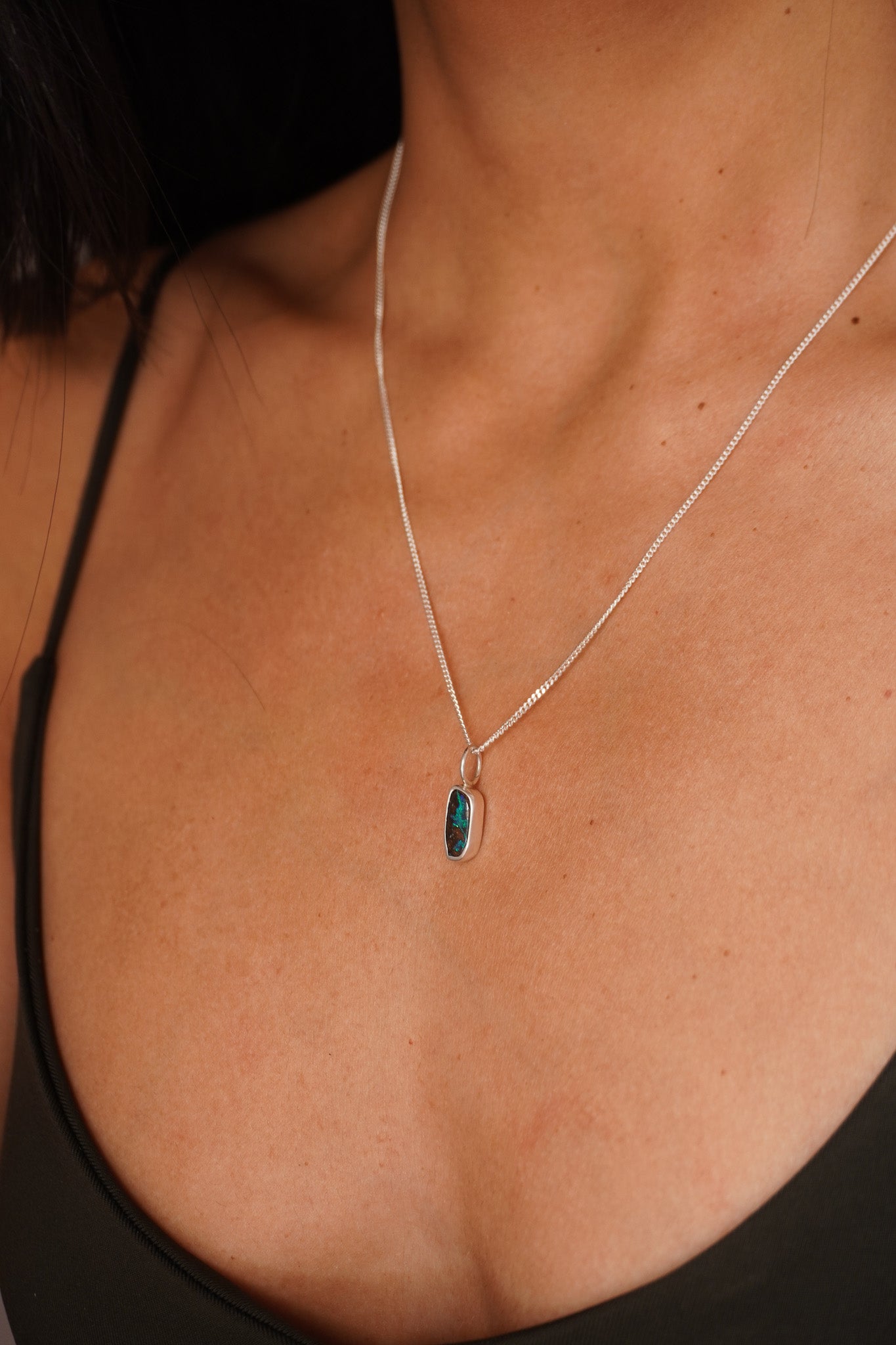 Collar Ópalo Boulder 2