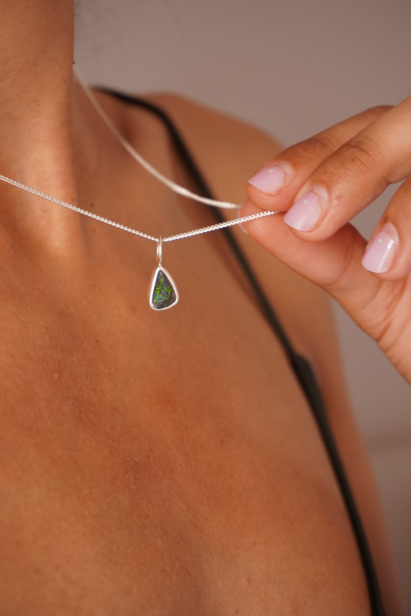 Collar Ópalo boulder 4
