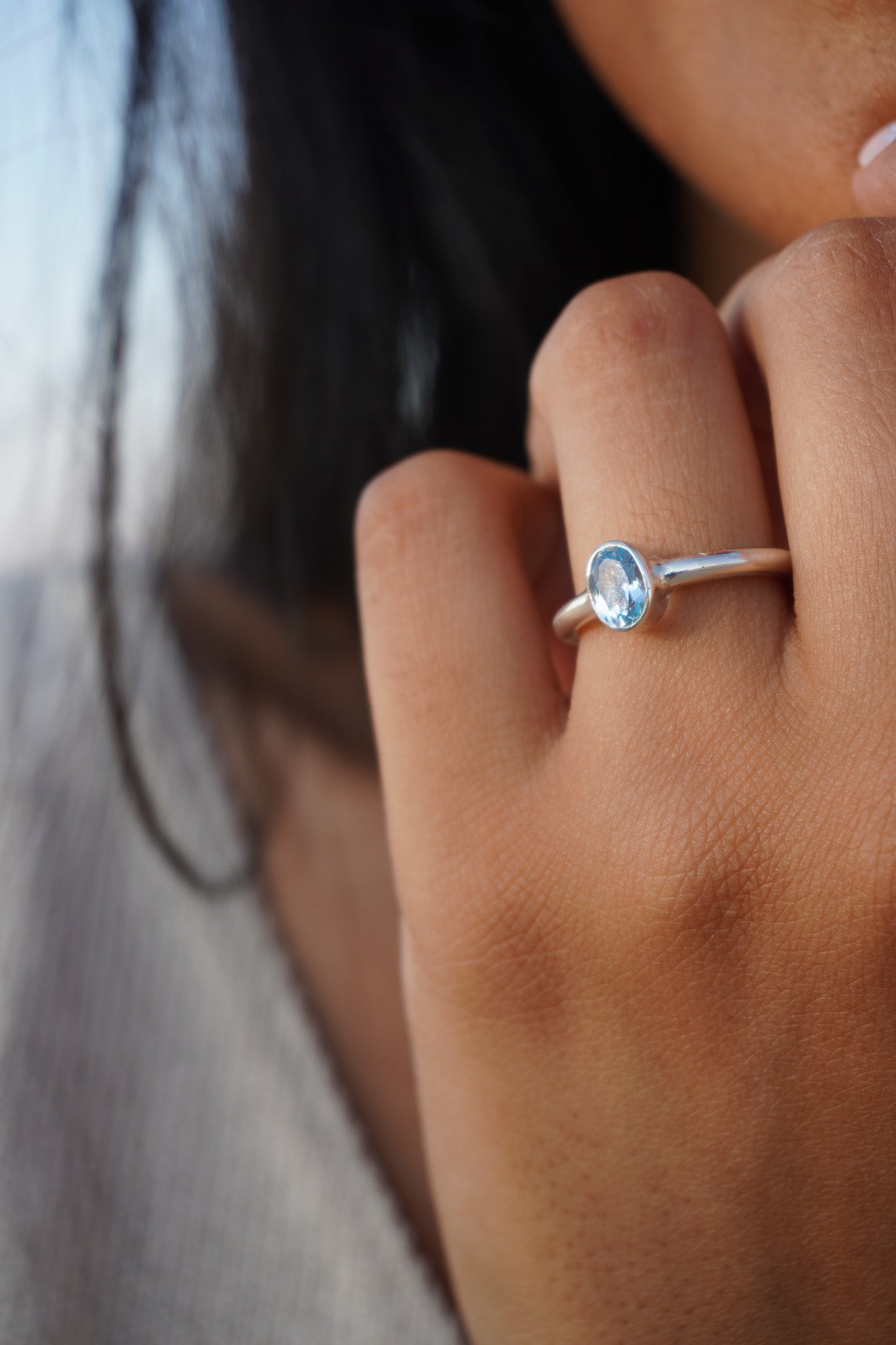 Anillo Topacio azul