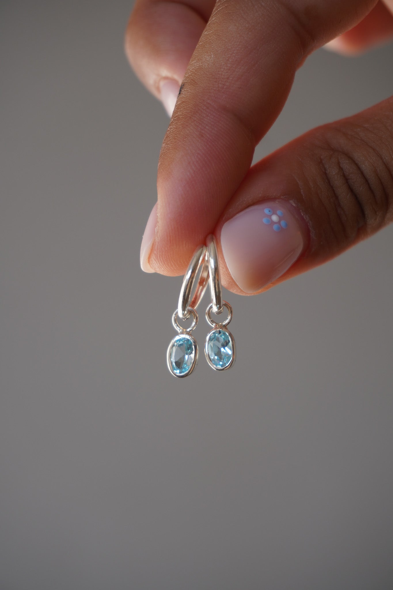 Aros topacio azul