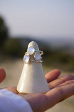 Cargar imagen en el visor de la galería, Anillo piedra luna
