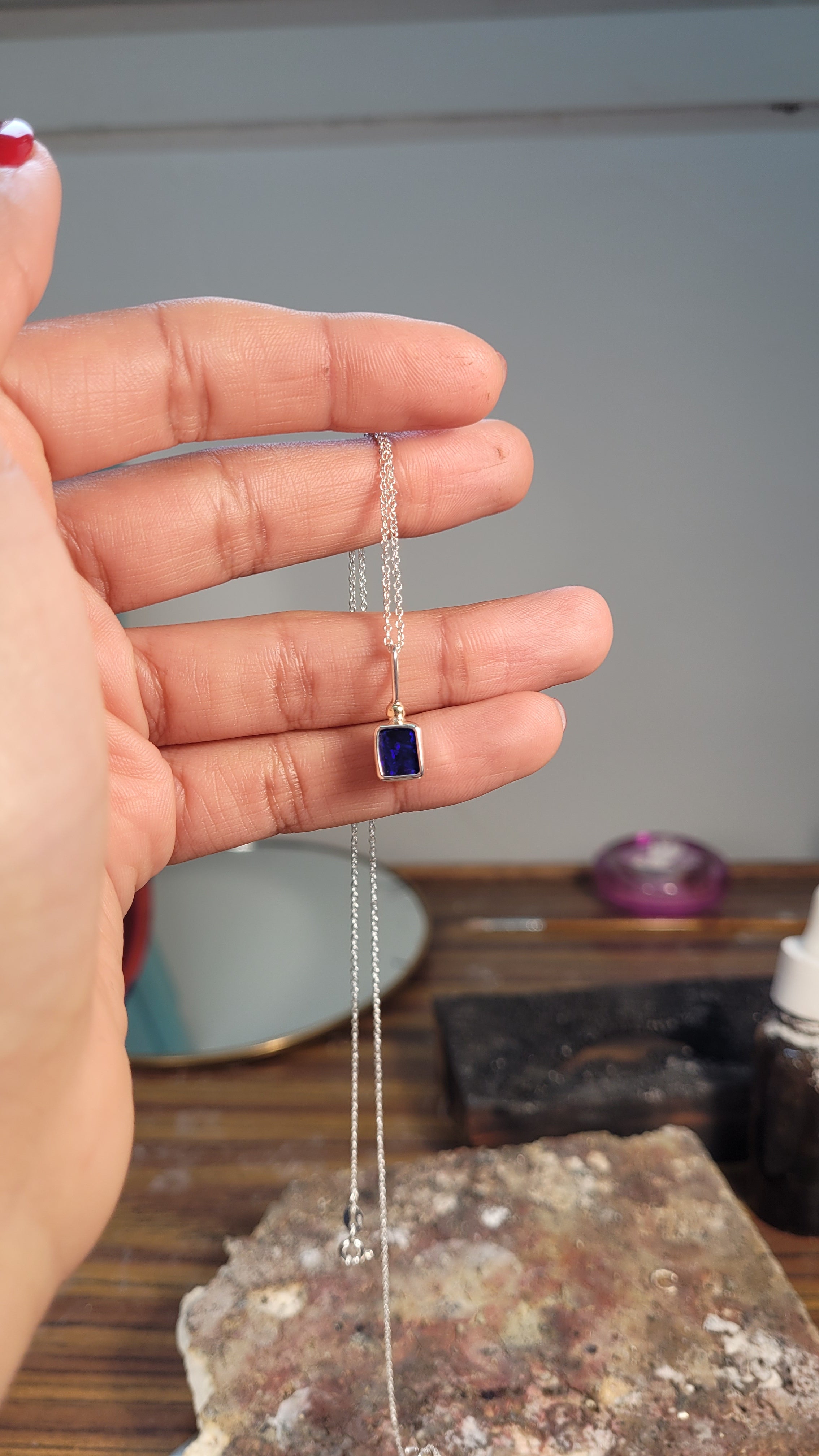 Colgante doblete ópalo australiano y oro 14k